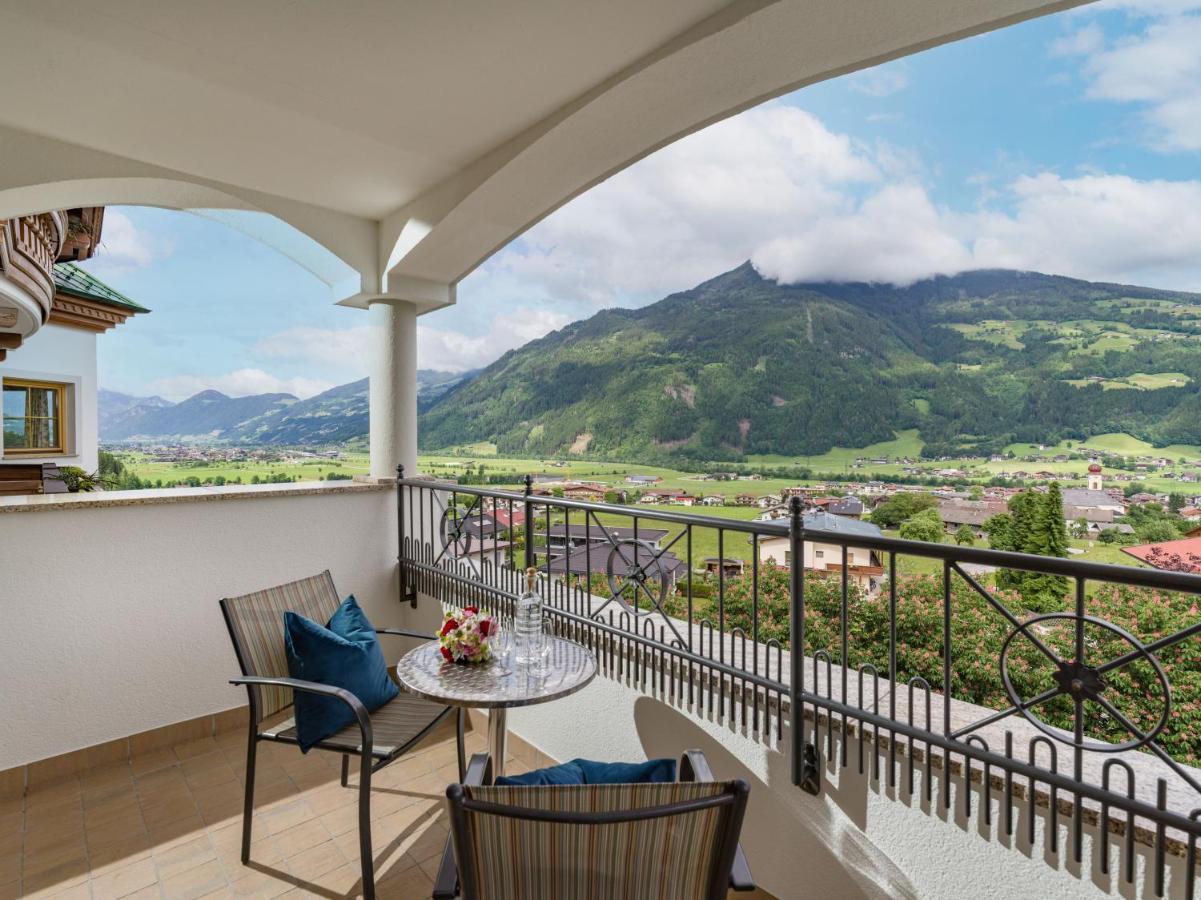 Platzlhof - Mein Hotel Im Zillertal Ried im Zillertal Bagian luar foto