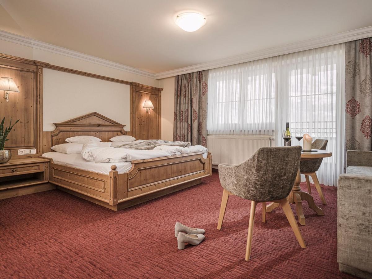 Platzlhof - Mein Hotel Im Zillertal Ried im Zillertal Bagian luar foto