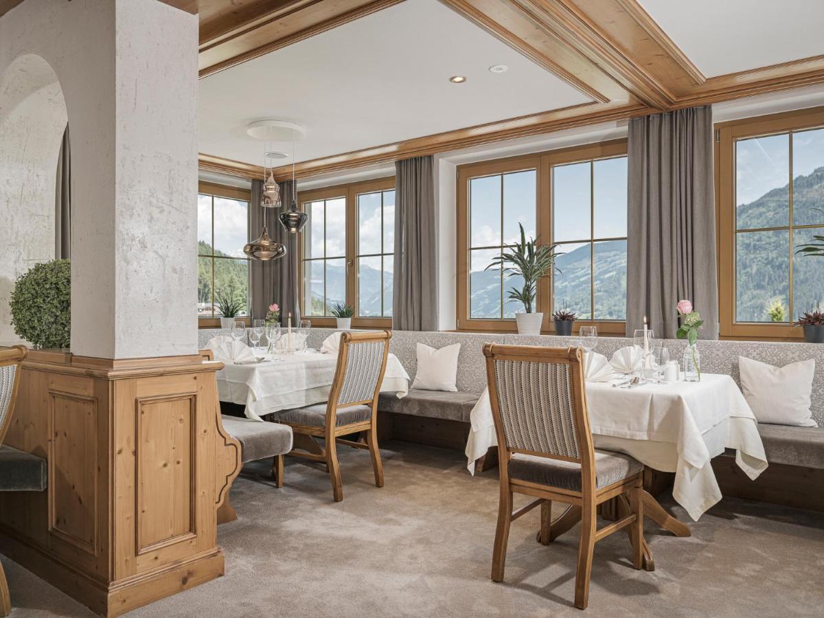 Platzlhof - Mein Hotel Im Zillertal Ried im Zillertal Bagian luar foto